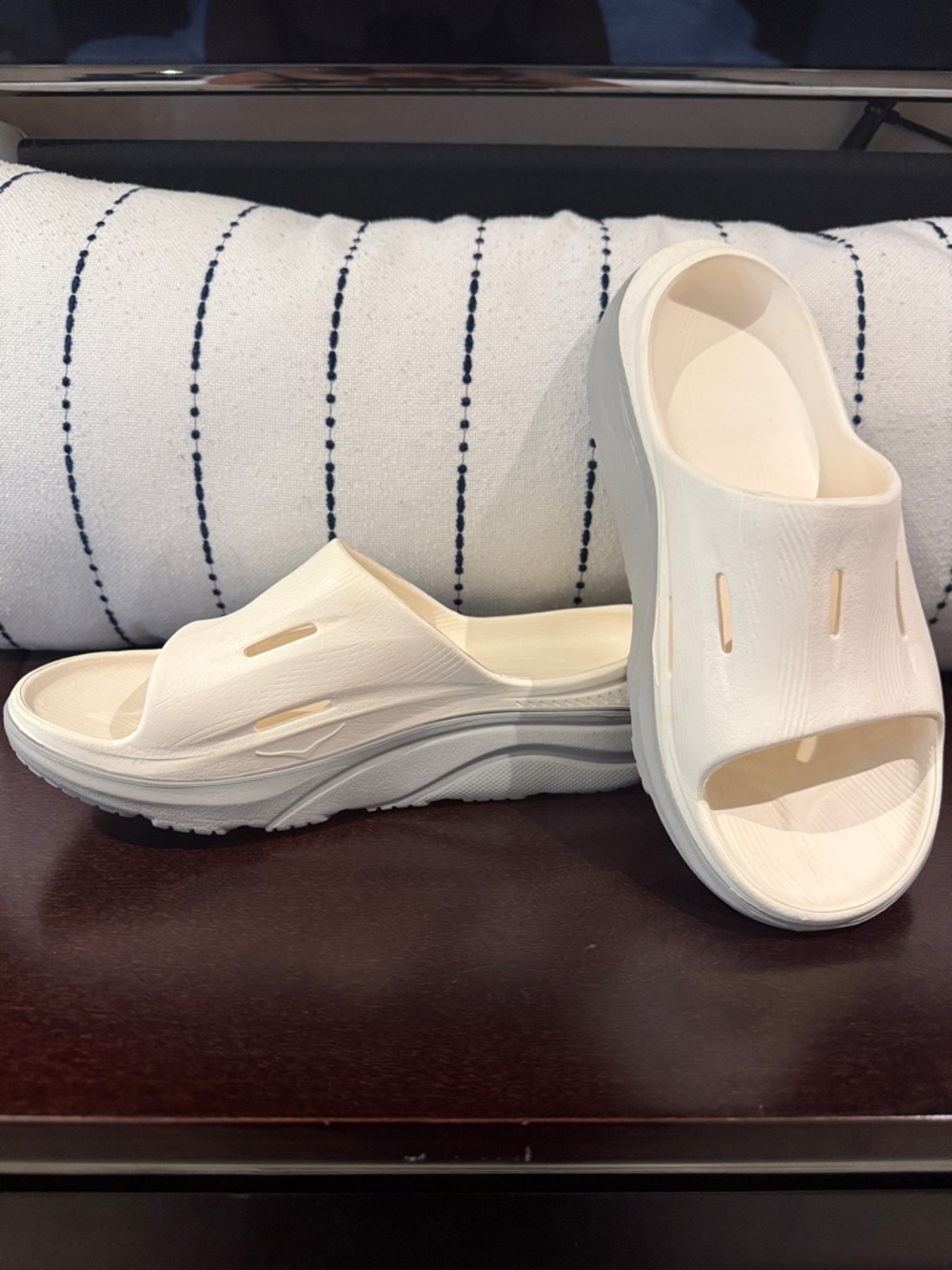 Hoka Women’s ORA recovery 3 Slide Sandals — Lightweight Cushioned Platform